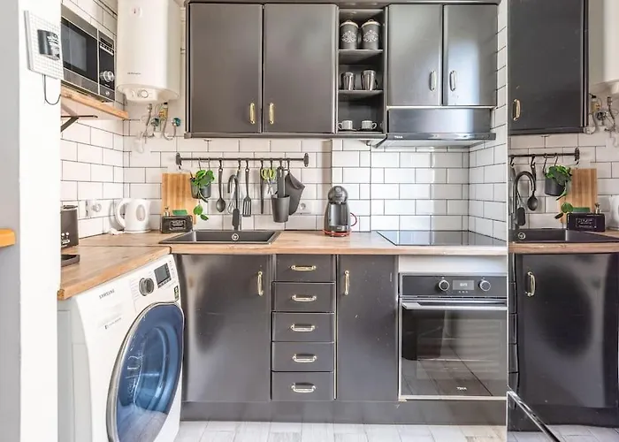 Apartament & Center *